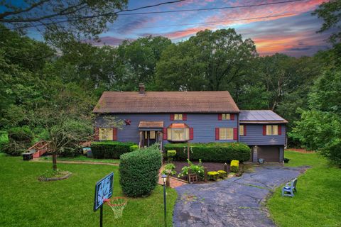 3 Rozum Circle Prospect CT 06712