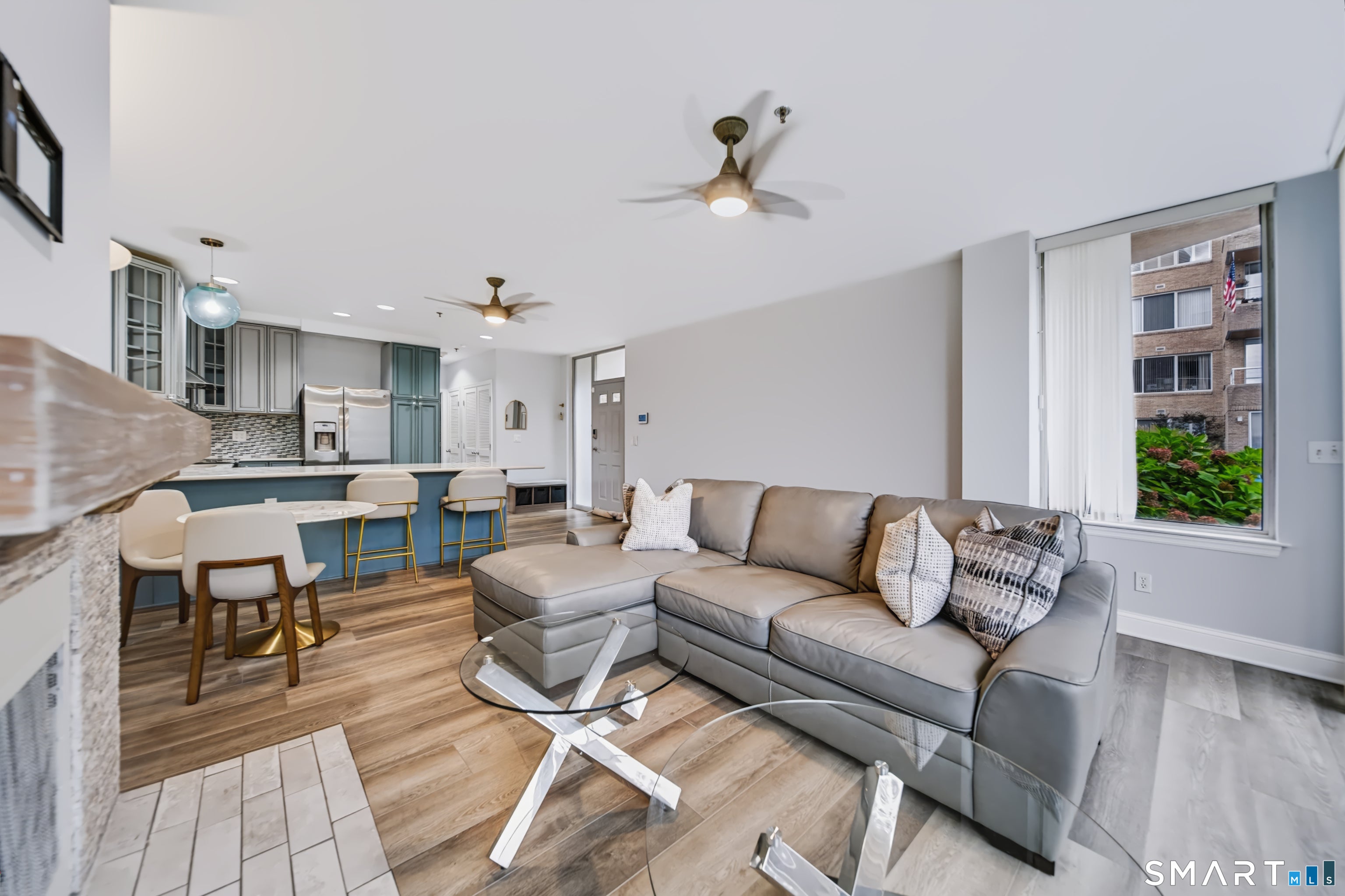 98 Southfield Avenue 101