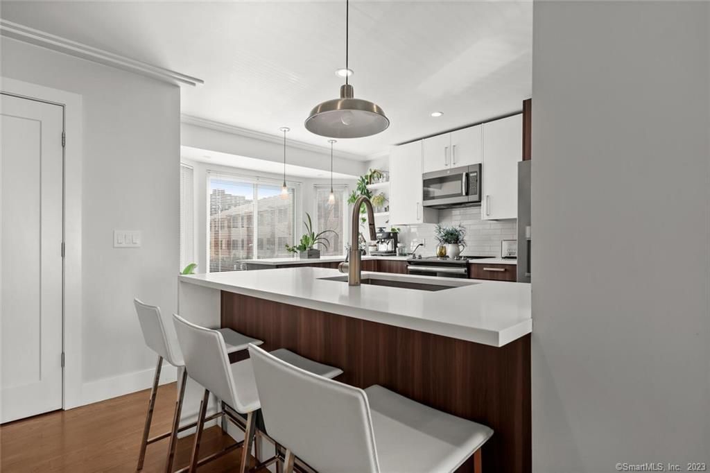 Photo of 1611 Washington Boulevard #APT 6, Stamford, CT 06902 (MLS # 24160908)