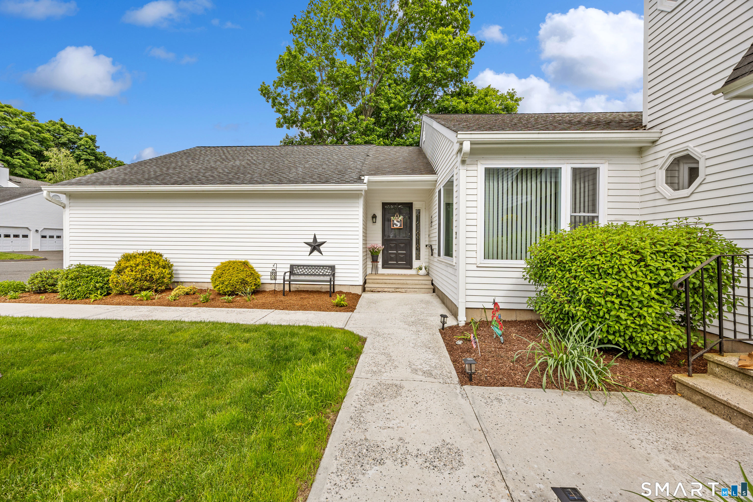 319 Thomaston Road 77