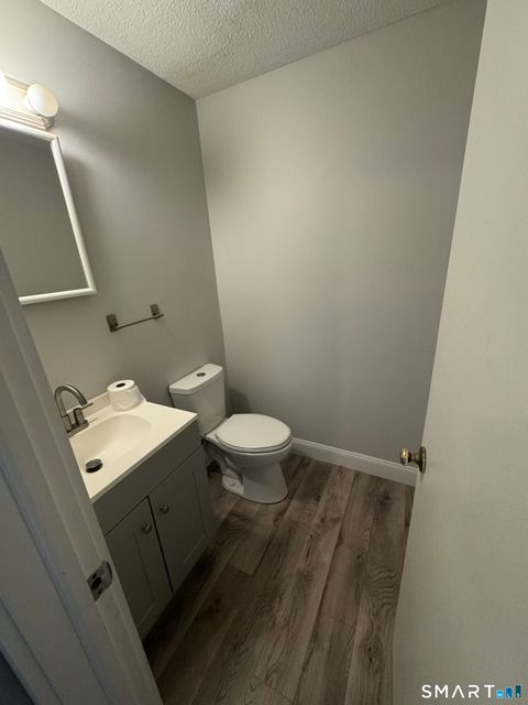 Tiny photo for 239 Old Farms Road #5C, Avon, CT 06001 (MLS # 24162858)