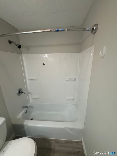 Tiny photo for 239 Old Farms Road #5C, Avon, CT 06001 (MLS # 24162858)