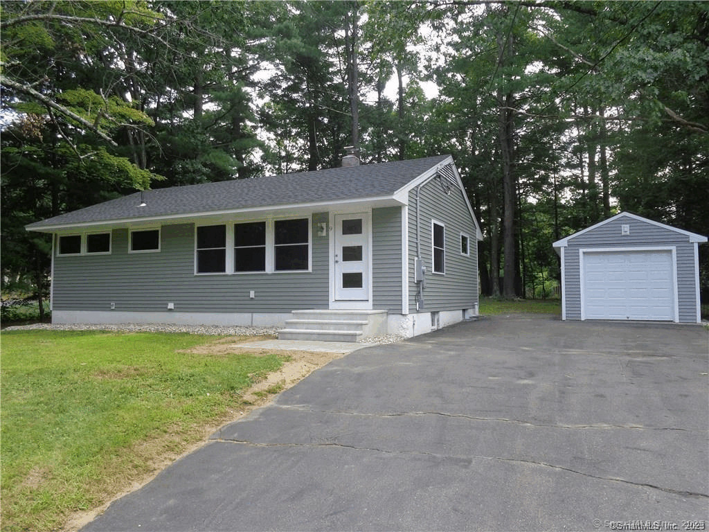 9 Silver Drive