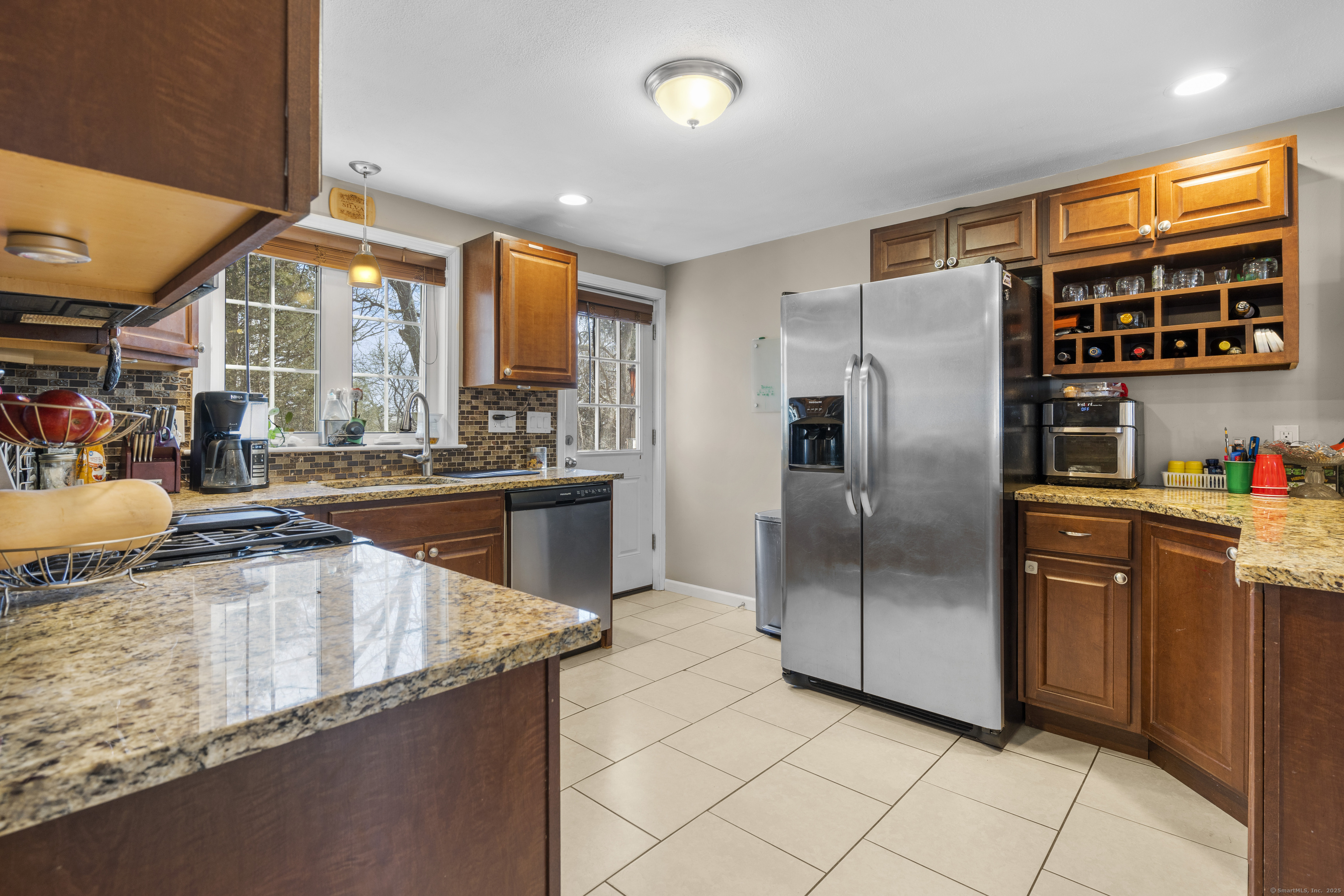 709 Pine Rock Avenue, Hamden, Connecticut image 10