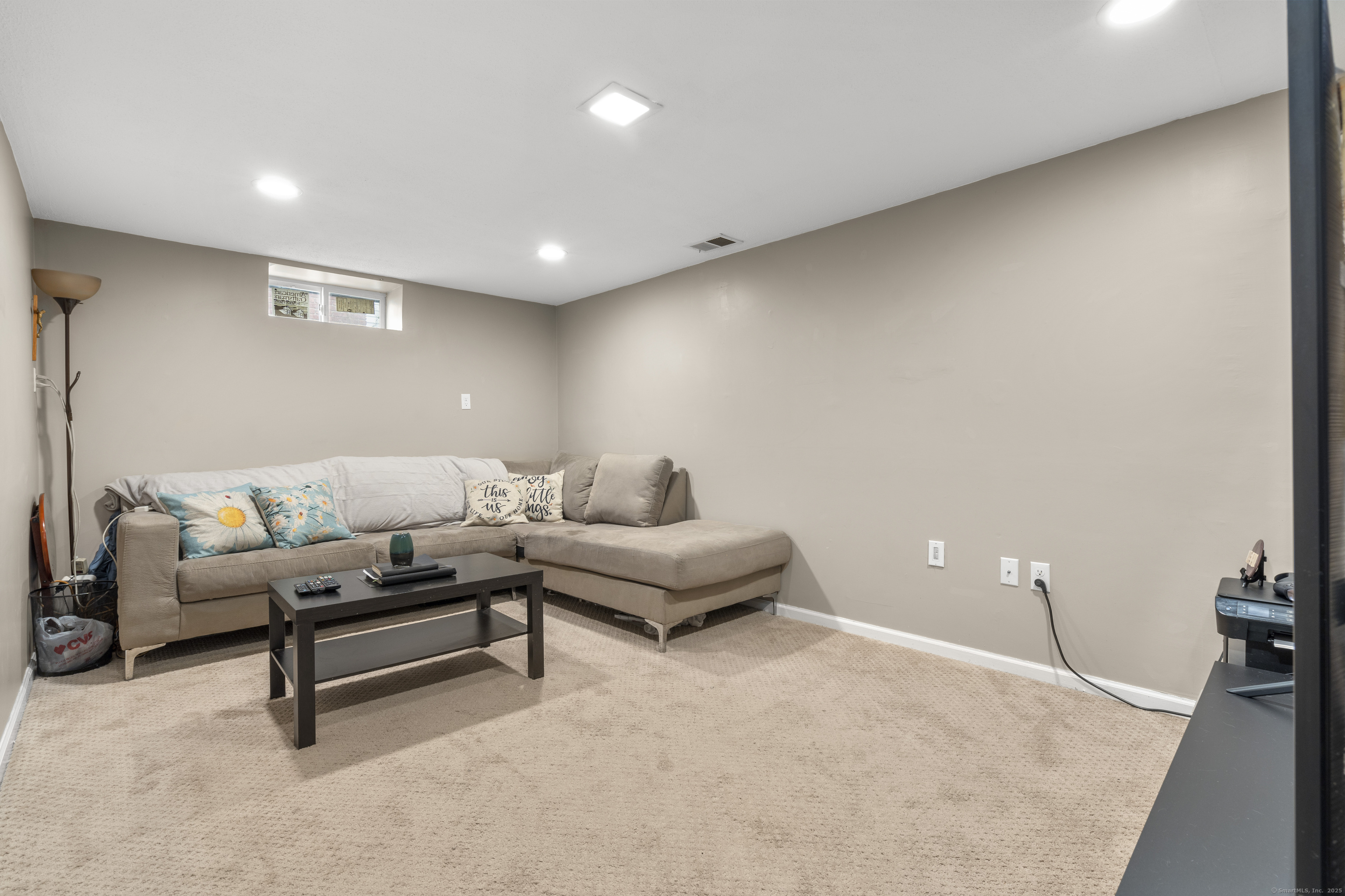 709 Pine Rock Avenue, Hamden, Connecticut image 22