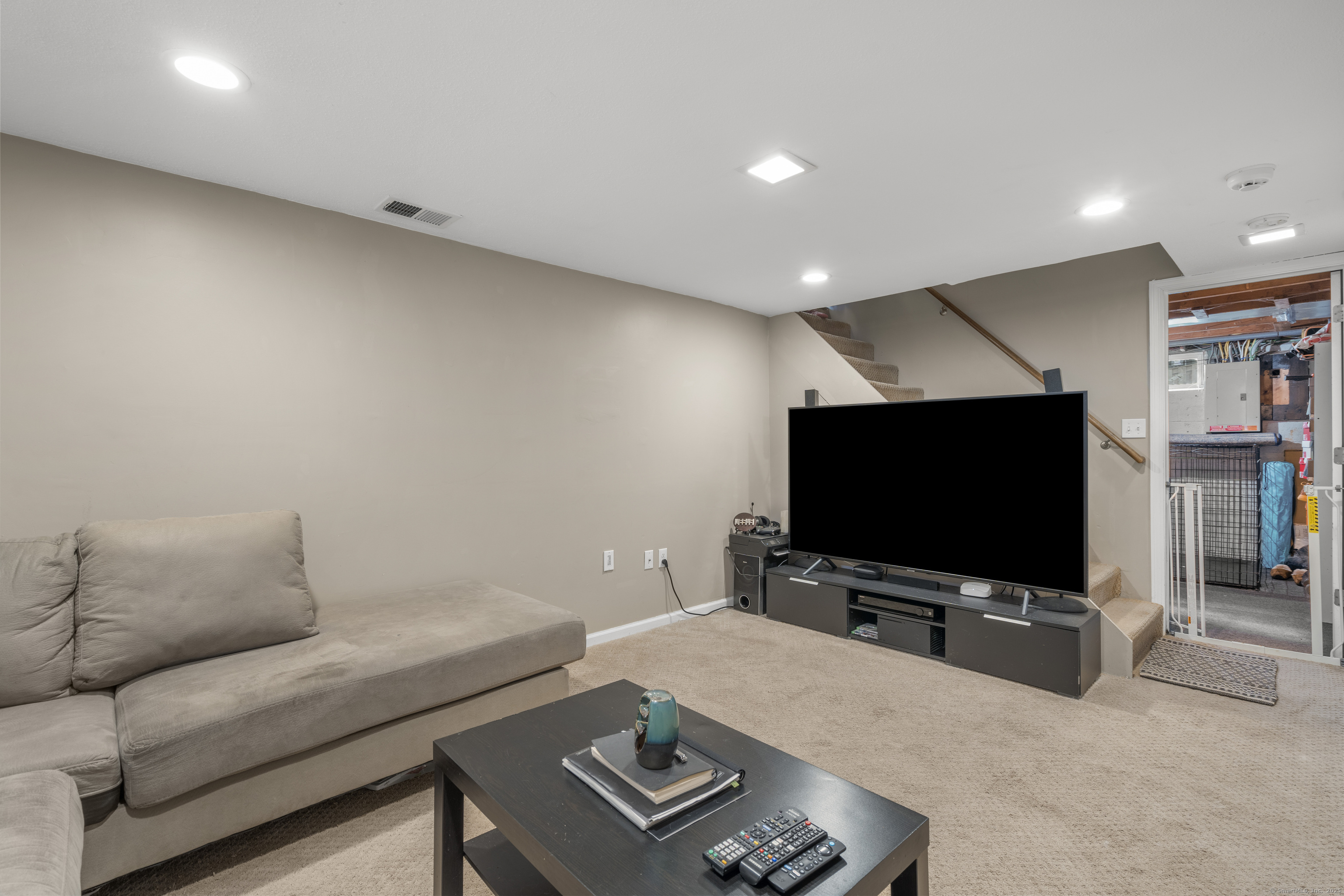 709 Pine Rock Avenue, Hamden, Connecticut image 21
