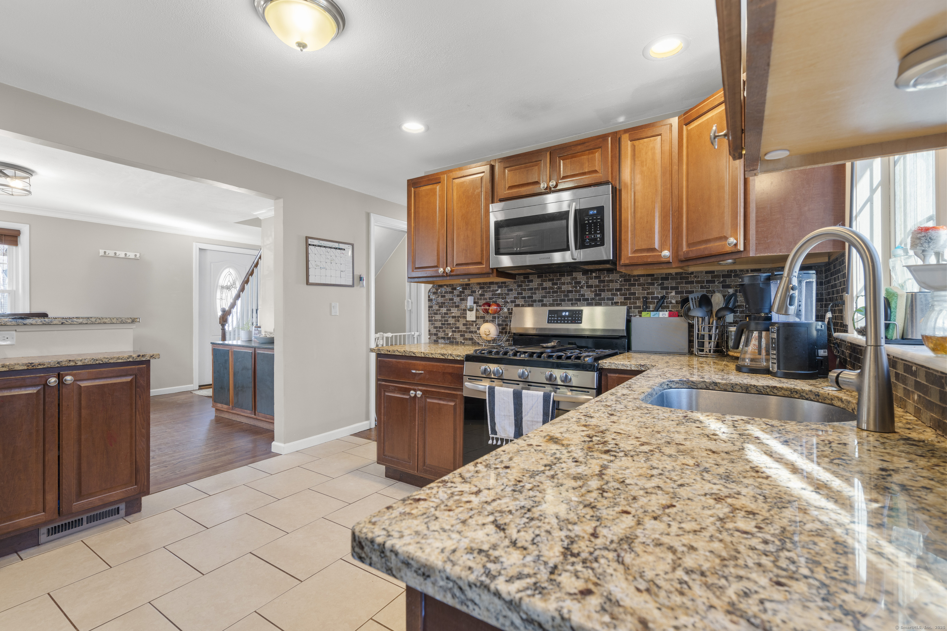 709 Pine Rock Avenue, Hamden, Connecticut image 11