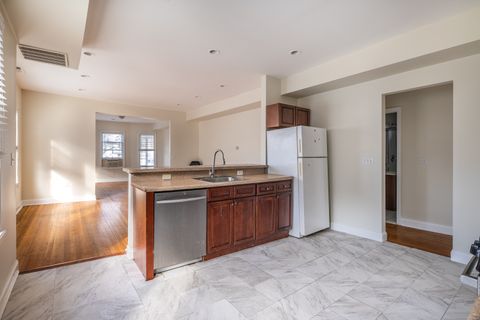 Tiny photo for 25 Hunting Street #2nd floor, Bridgeport, CT 06606 (MLS # 24142165)