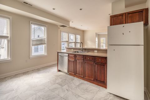 Tiny photo for 25 Hunting Street #2nd floor, Bridgeport, CT 06606 (MLS # 24142165)