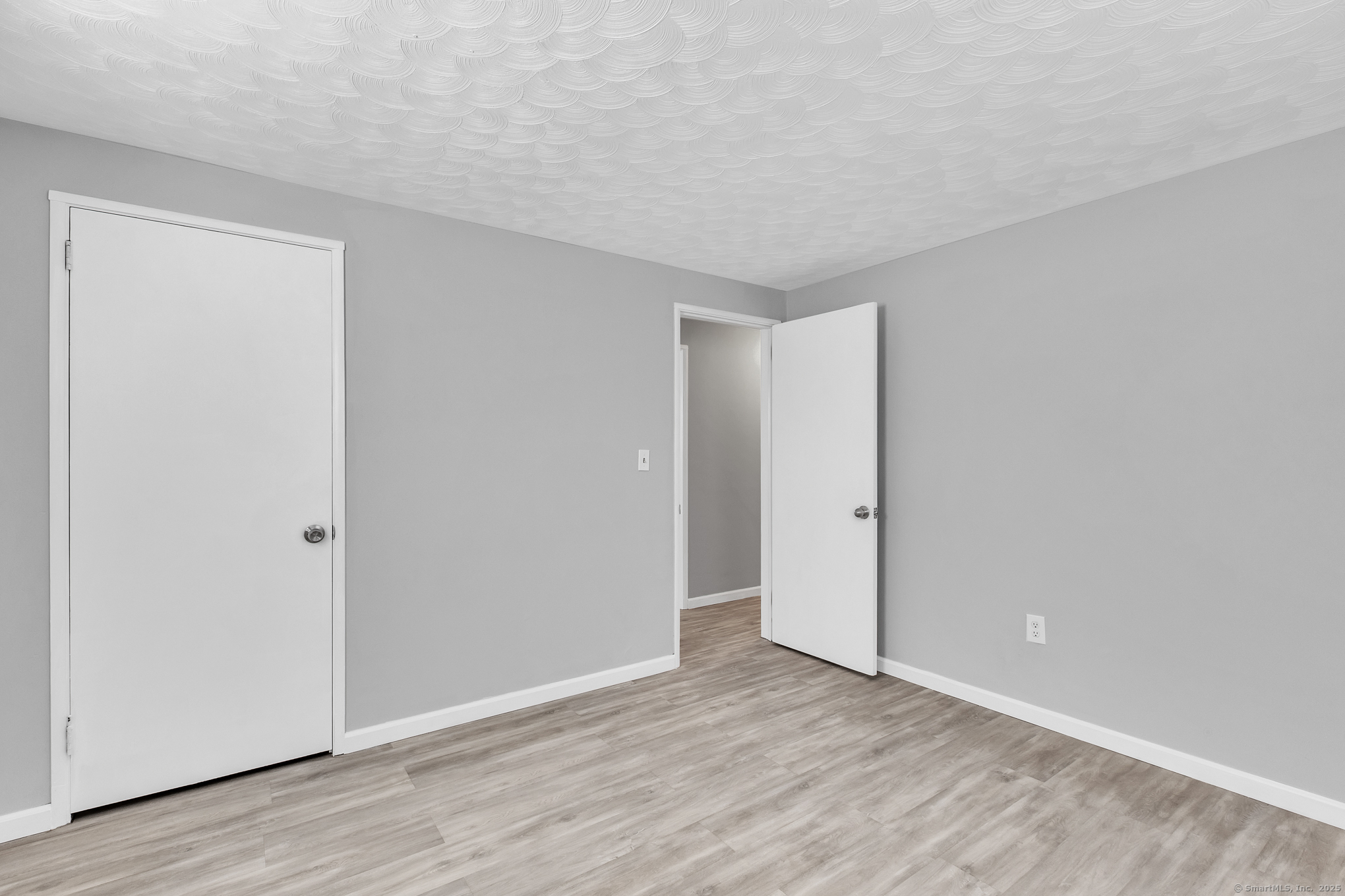 18 Middlesex Drive, Enfield, Connecticut image 22