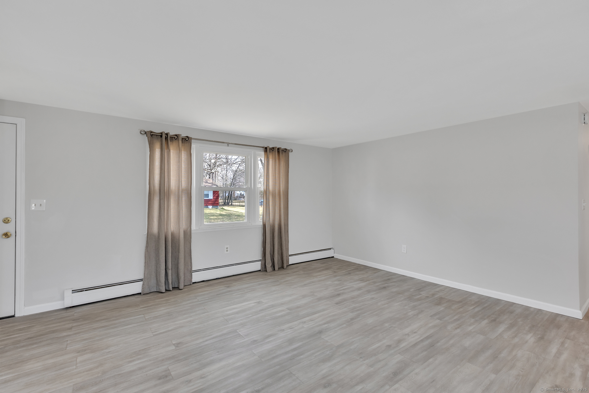 18 Middlesex Drive, Enfield, Connecticut image 10