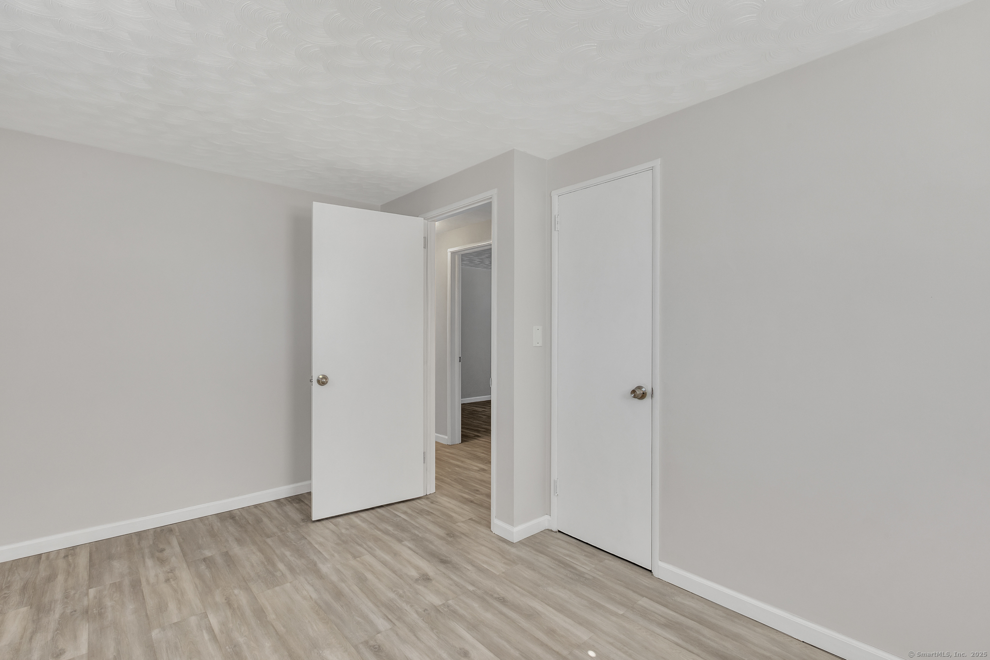 18 Middlesex Drive, Enfield, Connecticut image 26