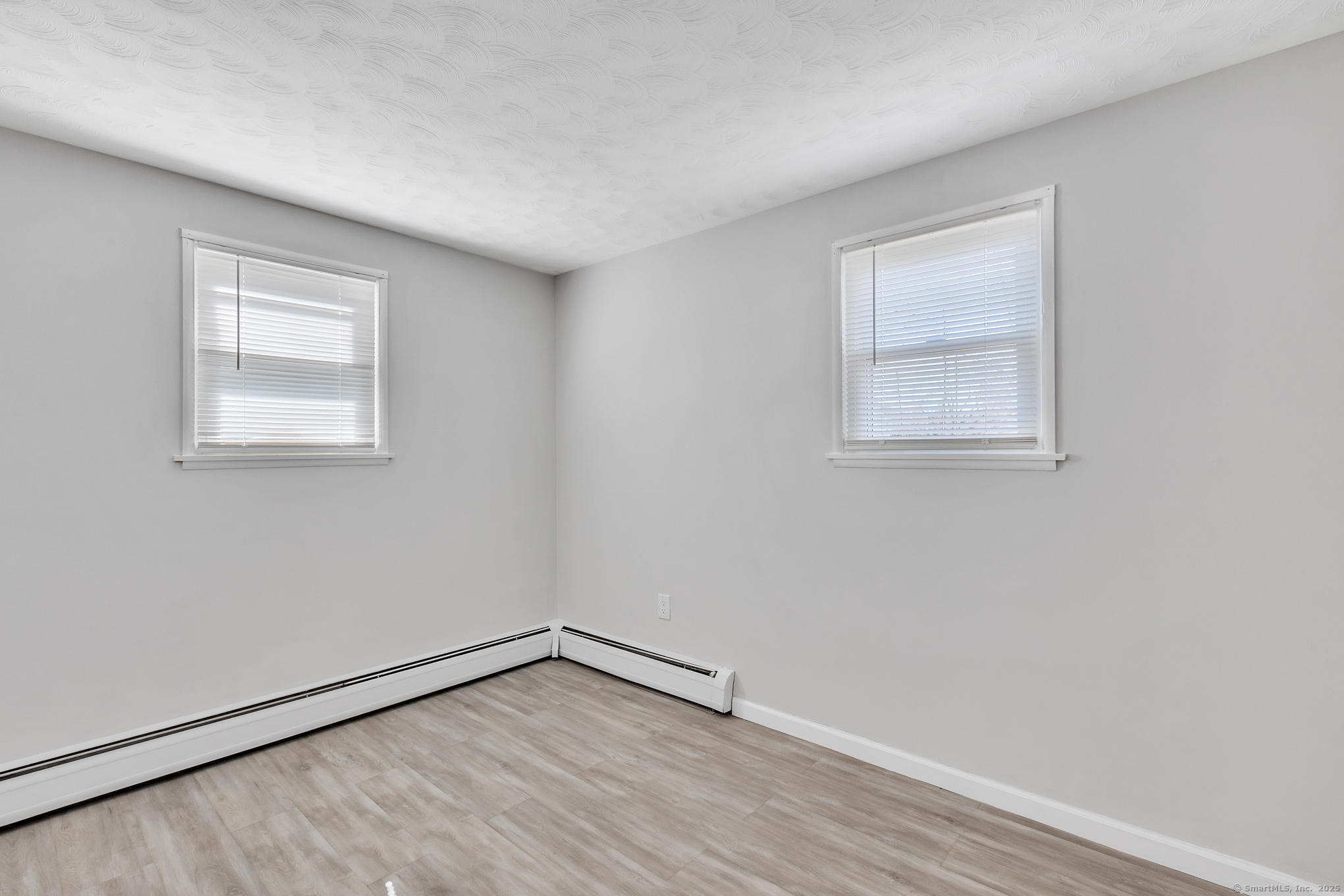 18 Middlesex Drive, Enfield, Connecticut image 24