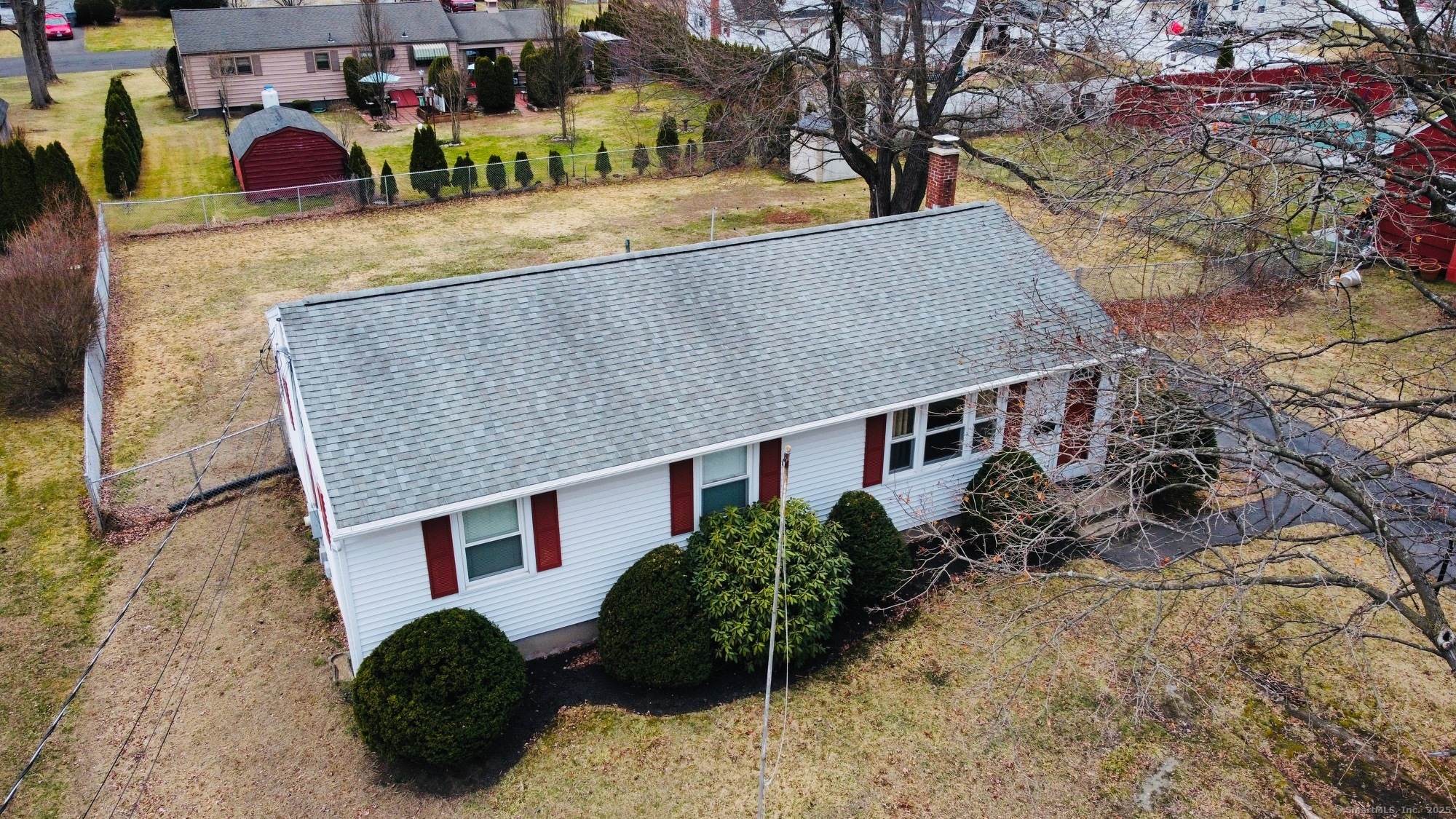 18 Middlesex Drive, Enfield, Connecticut image 1