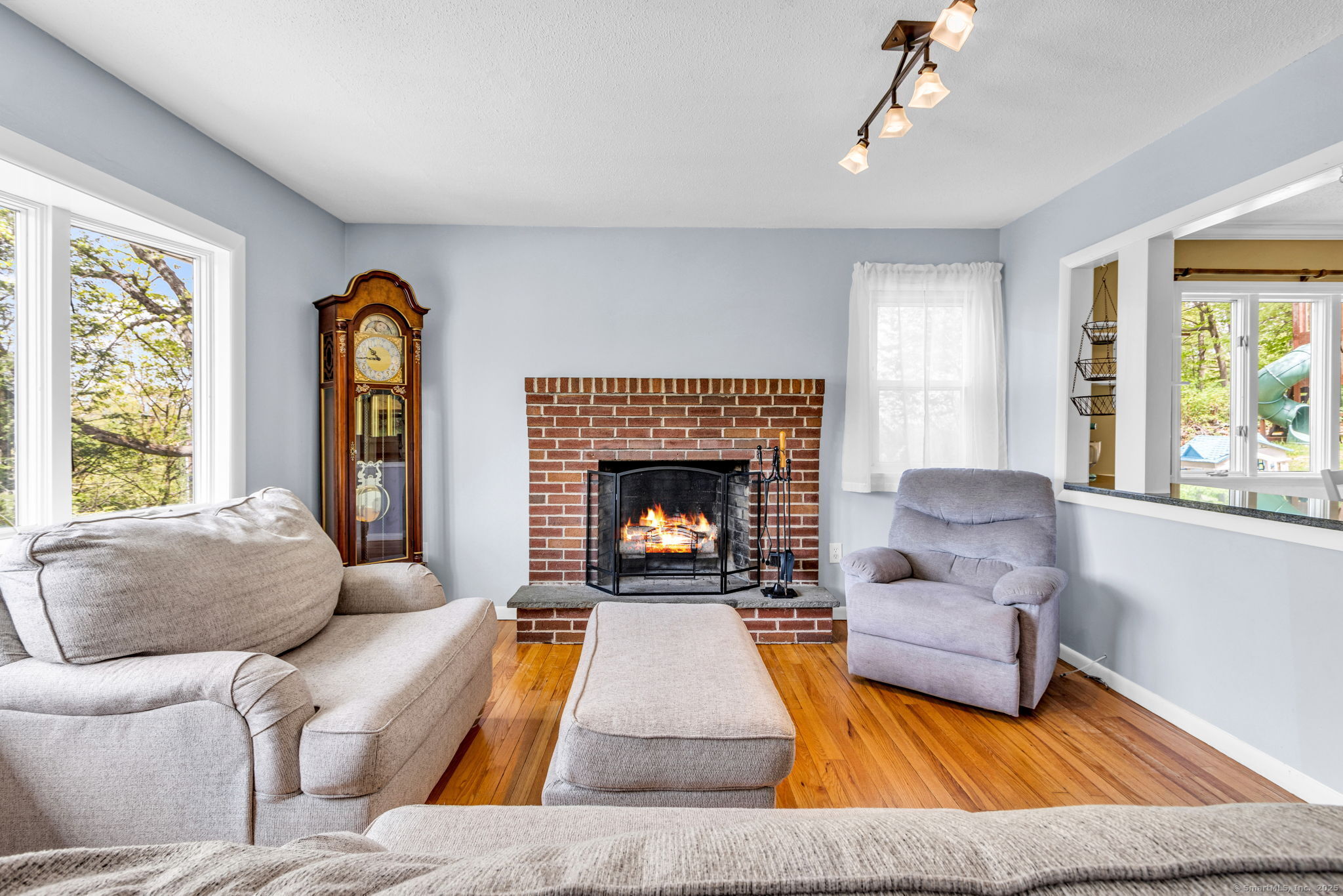 9 Schermerhorn Drive, New Fairfield, Connecticut image 2