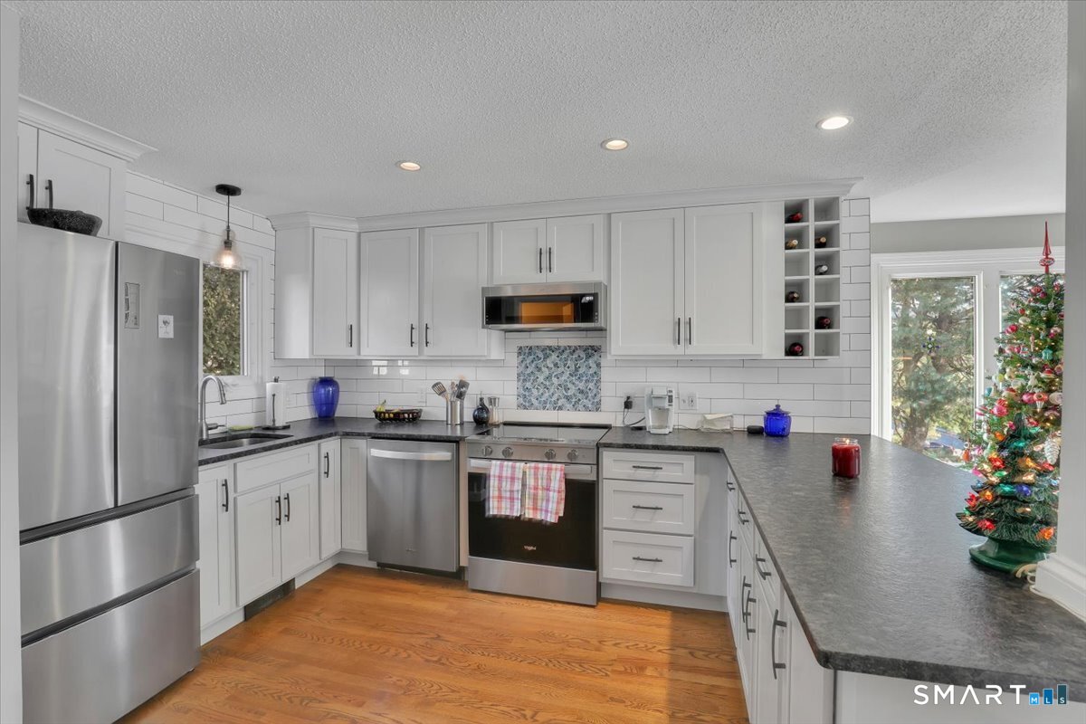 1001 Old Colony Road APT 4-1