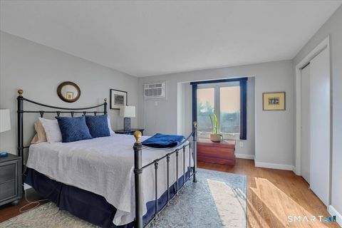 Tiny photo for 1001 Old Colony Road #APT 4-1, Meriden, CT 06451 (MLS # 24144366)