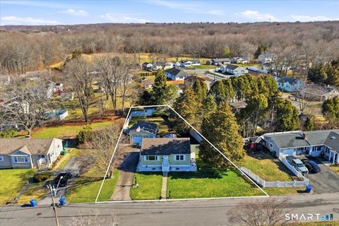 Tiny photo for 3 Cedar Street, Waterford, CT 06385 (MLS # 24165028)