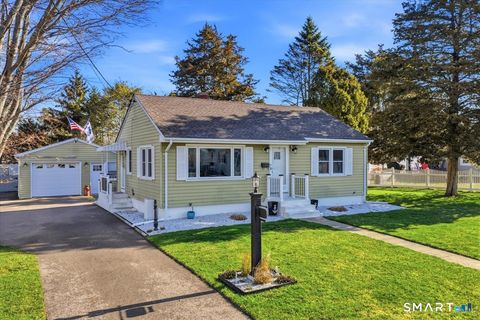 Tiny photo for 3 Cedar Street, Waterford, CT 06385 (MLS # 24165028)