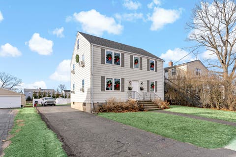 Multifamily For Rent - 788 Reef Road<br/> Fairfield, CT 06824