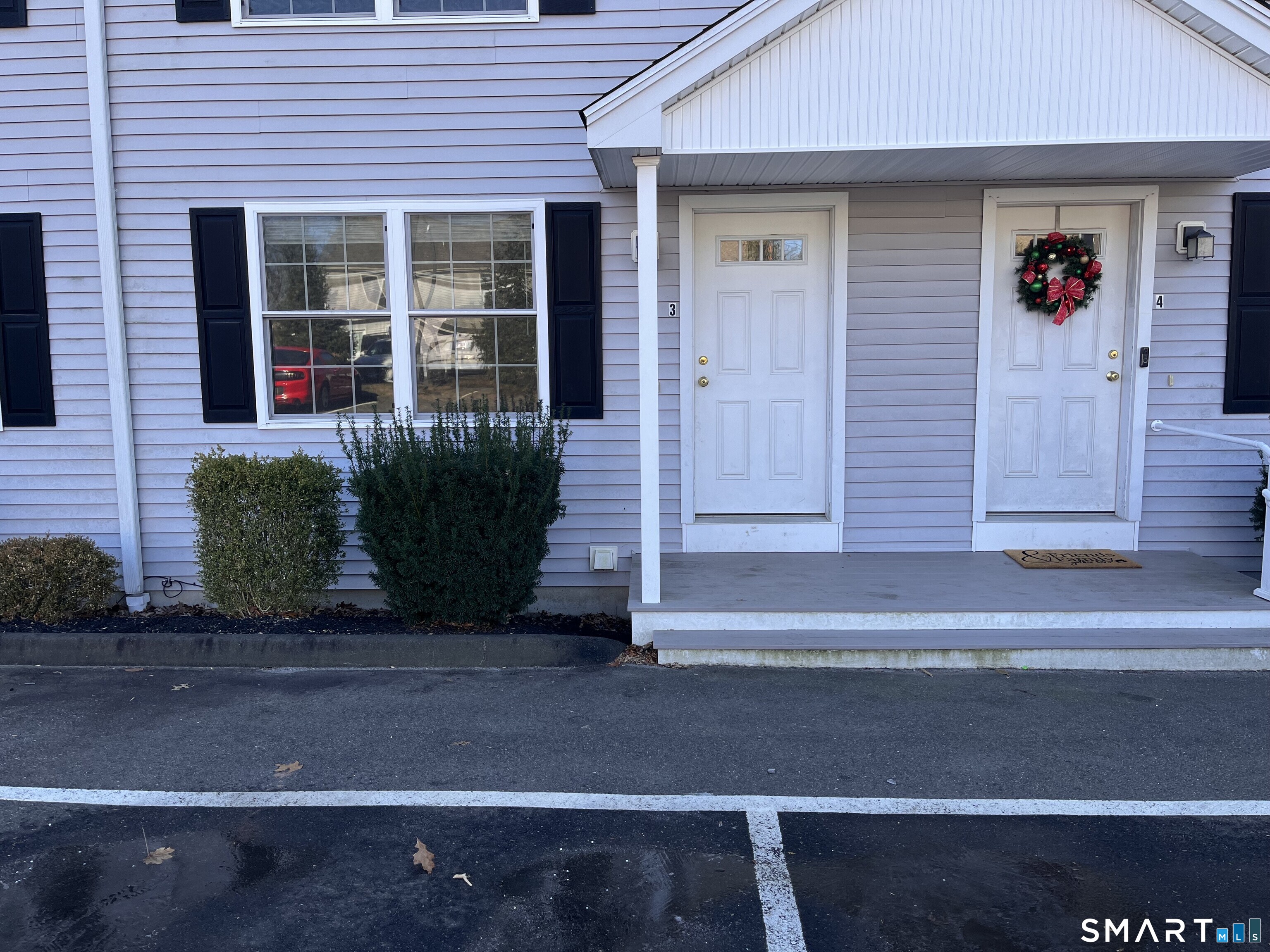 2470 Boston Post Road 3