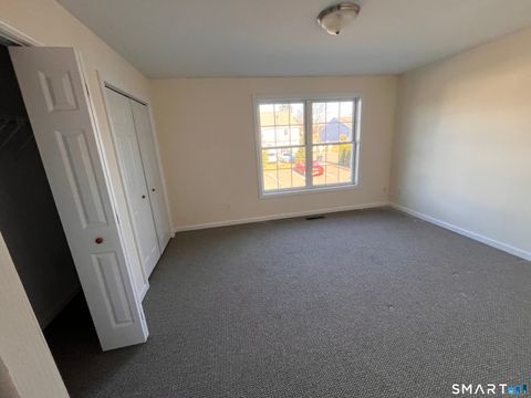 2470 Boston Post Road 3 Guilford CT 06437