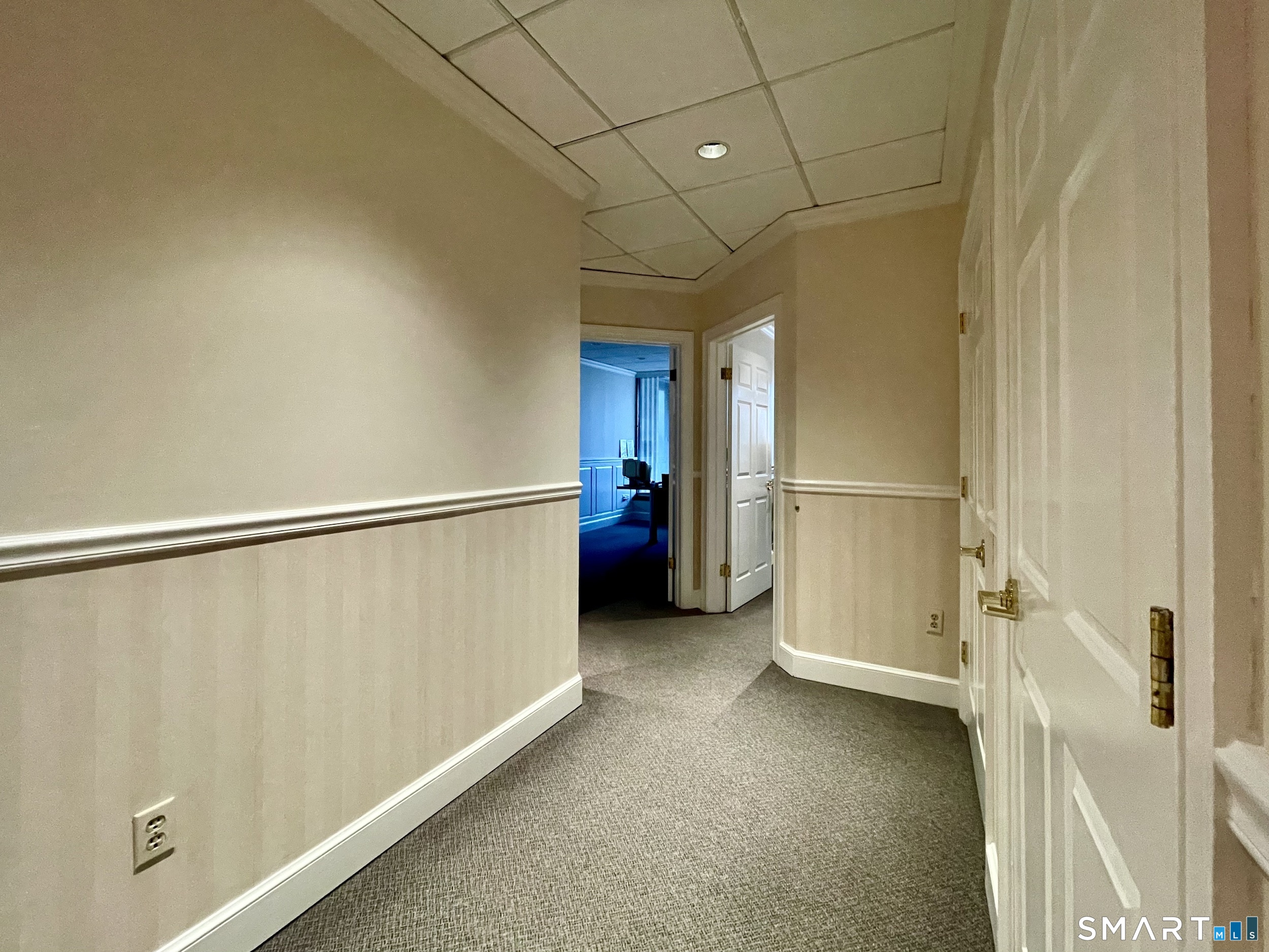 90 Grove Street STE 2