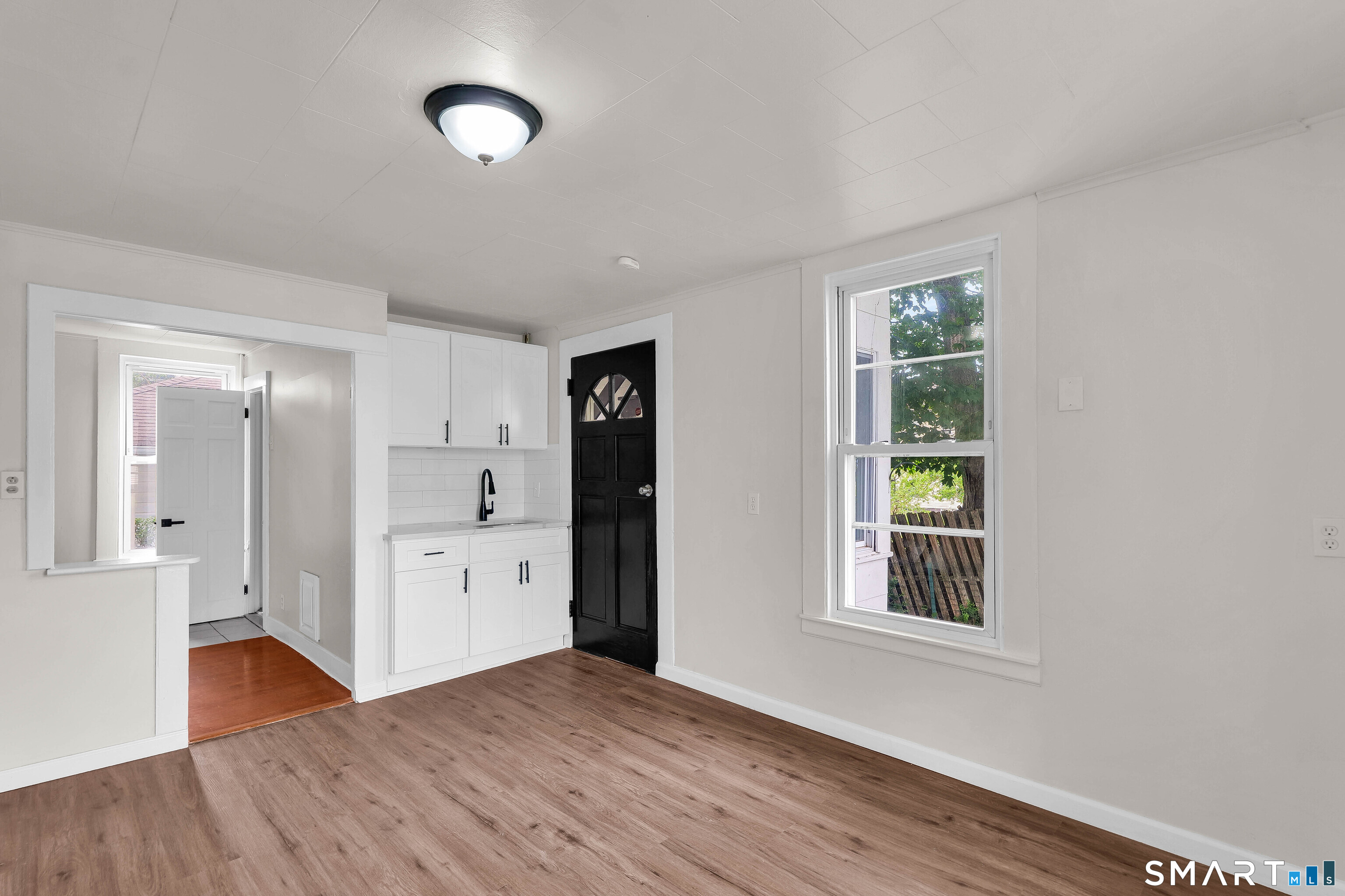 56 Twiss Street