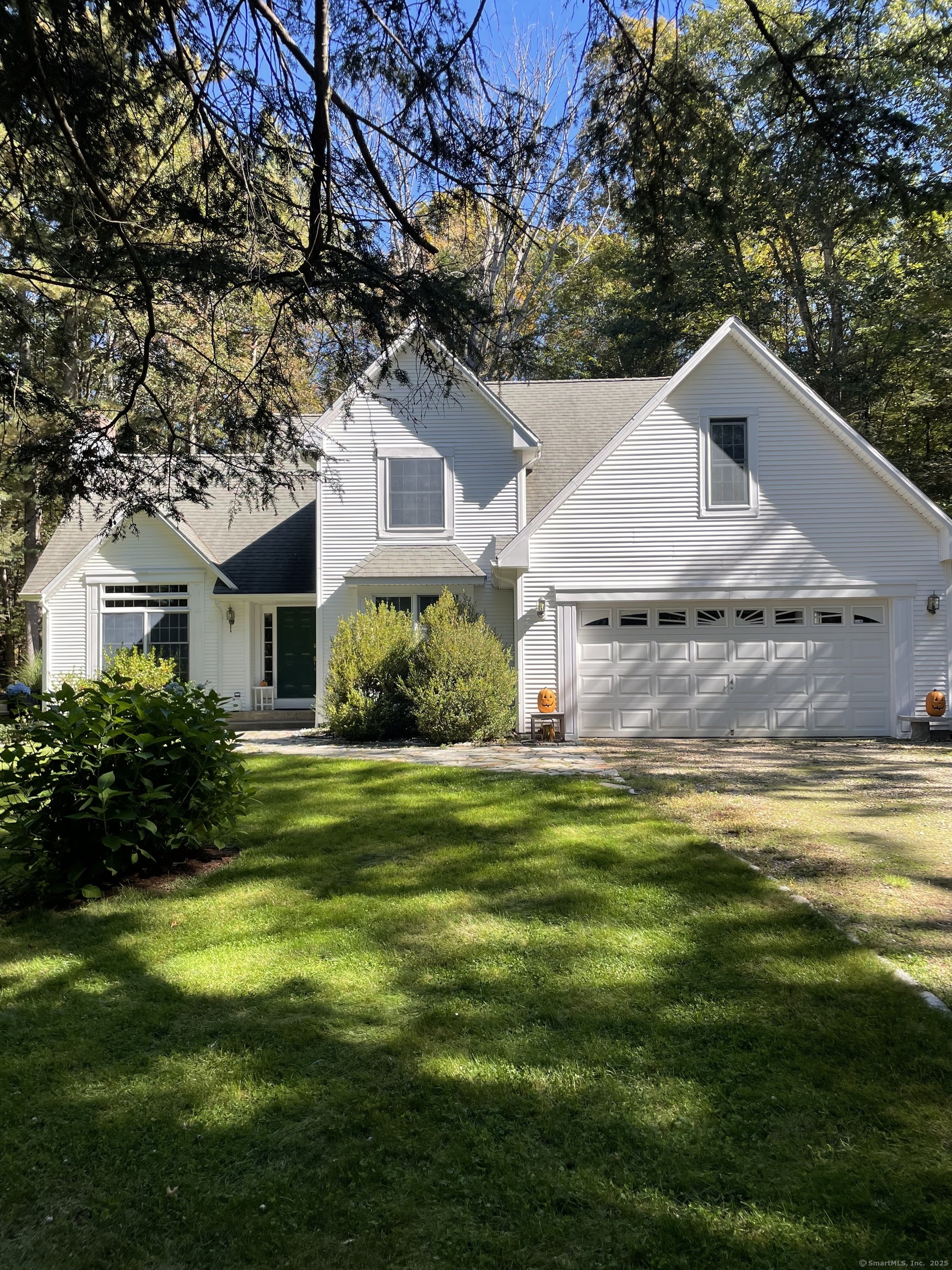 14 Valley View Drive