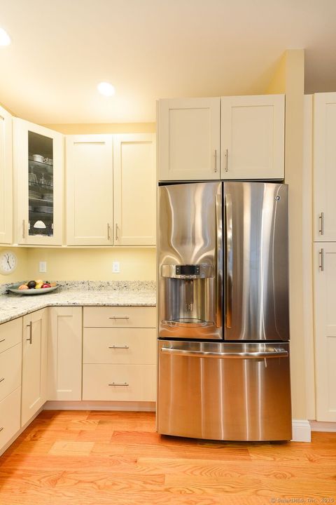 Tiny photo for 10 Fort Hill Road #3B, Groton, CT 06340 (MLS # 24151079)