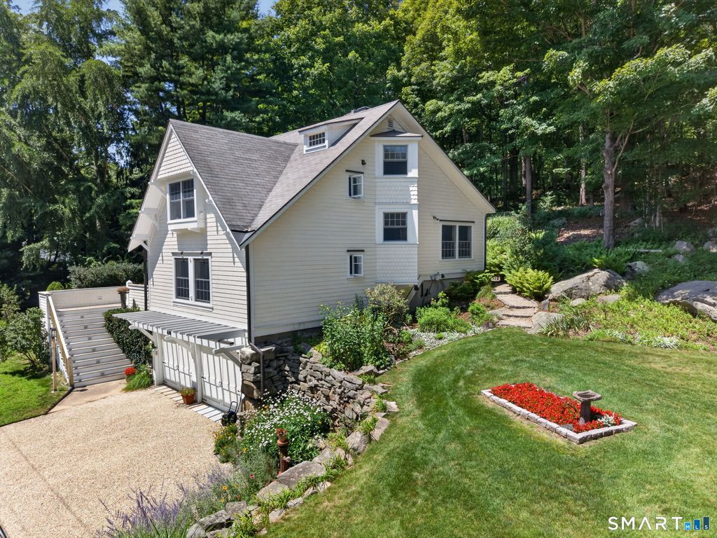 Photo of 106 Meadow Woods Road, Deep River, CT 06417 (MLS # 24192002)