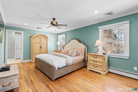 Tiny photo for 10 Foxwood Road, Trumbull, CT 06611 (MLS # 24153319)