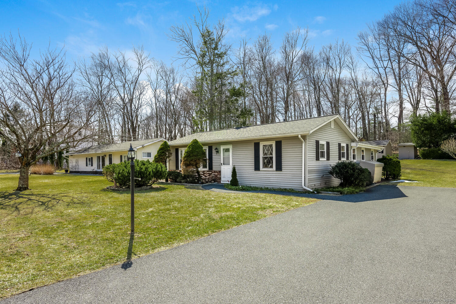 60 Sherry Lane, New Milford, Connecticut image 1