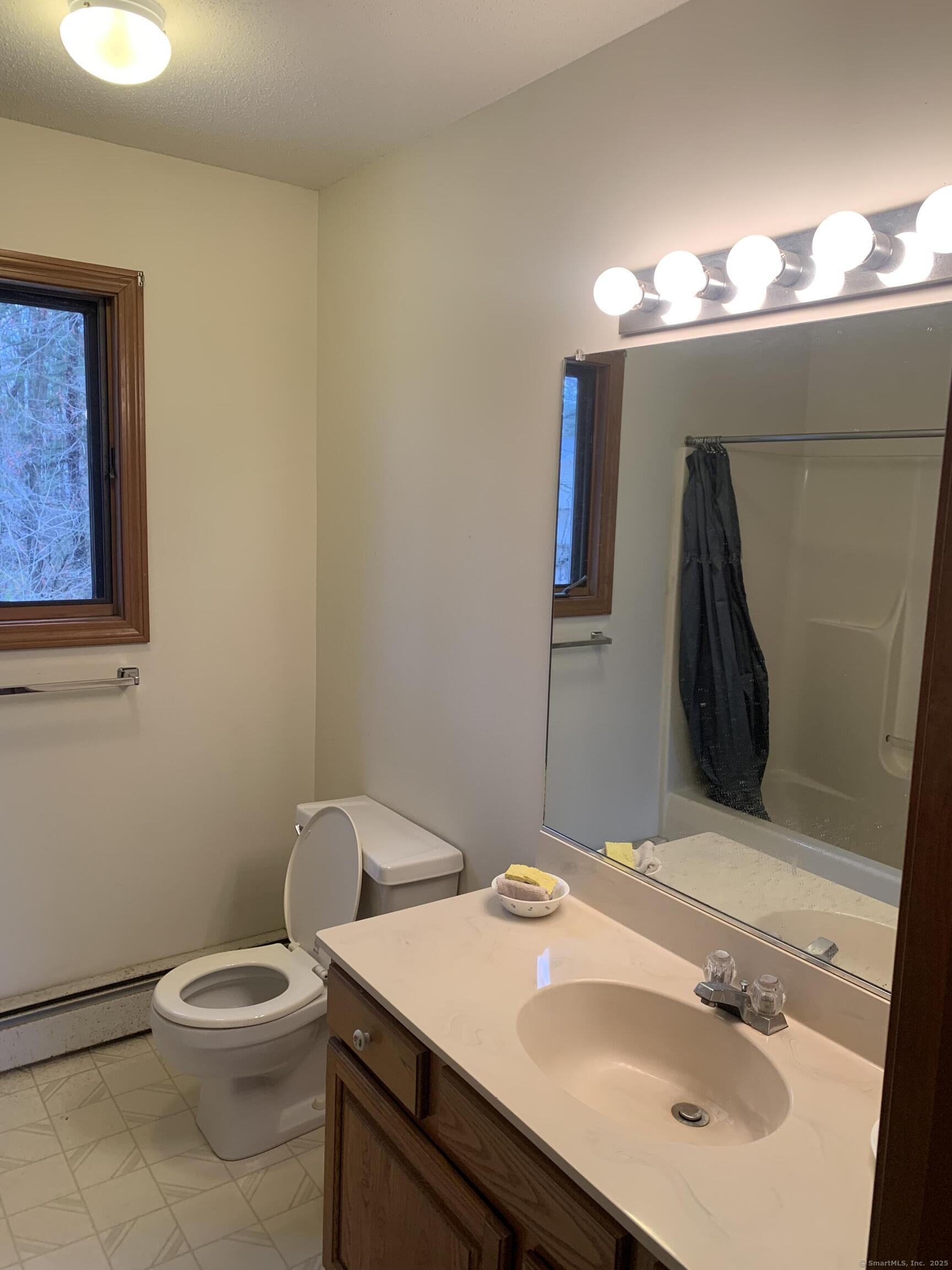 58 Amanda Circle, Windsor, Connecticut image 18