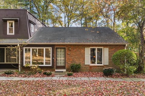 Photo of 65 Main Street #8, Essex, CT 06442 (MLS # 24137598)