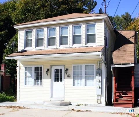 387 Putnam Pike Killingly CT 06241