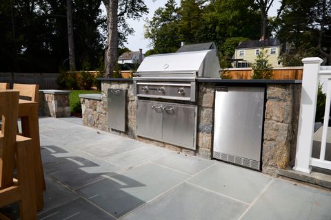 Tiny photo for 5 Franklin Avenue, Westport, CT 06880 (MLS # 24115906)