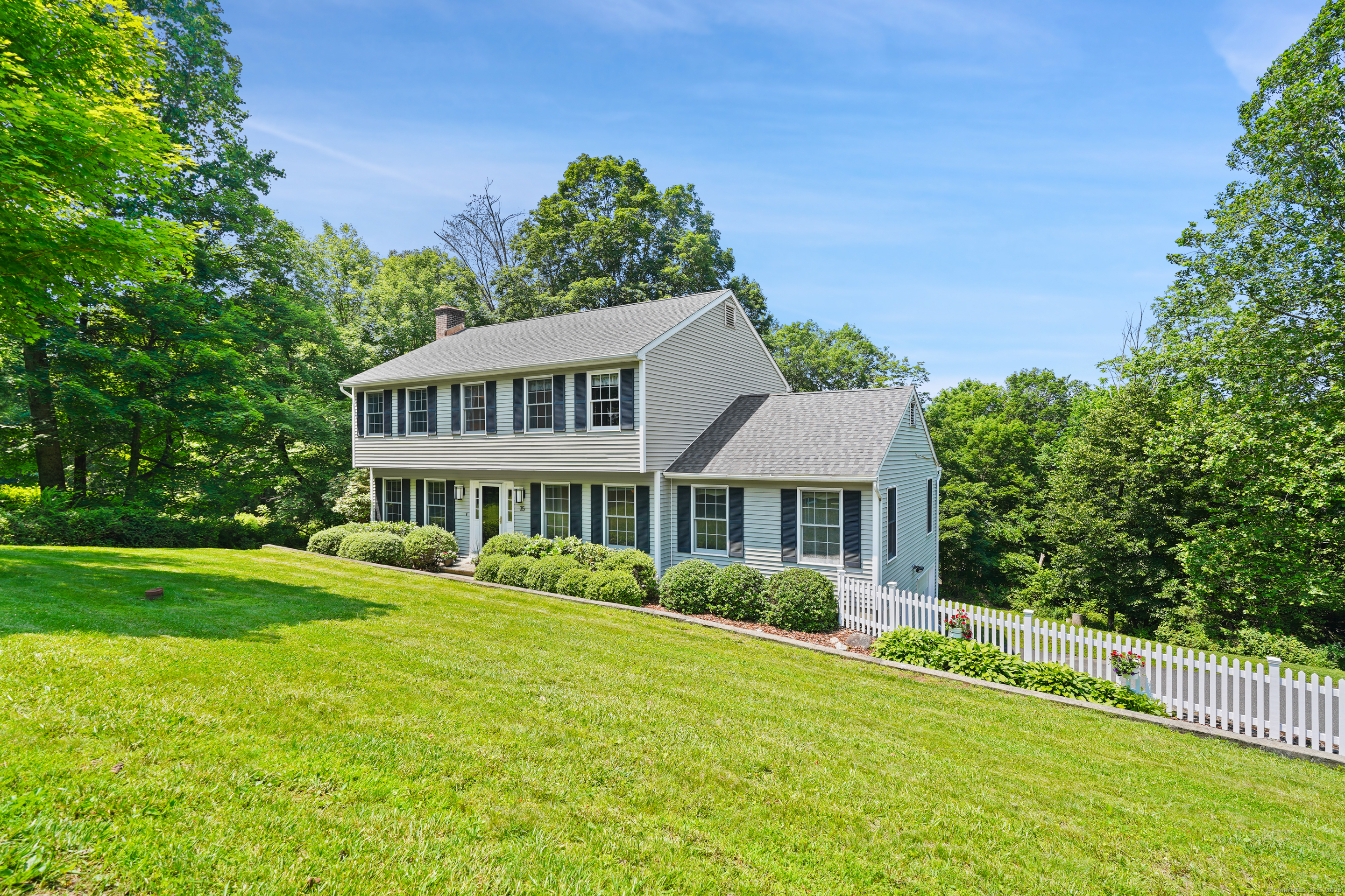 35 Cedar Vale Drive