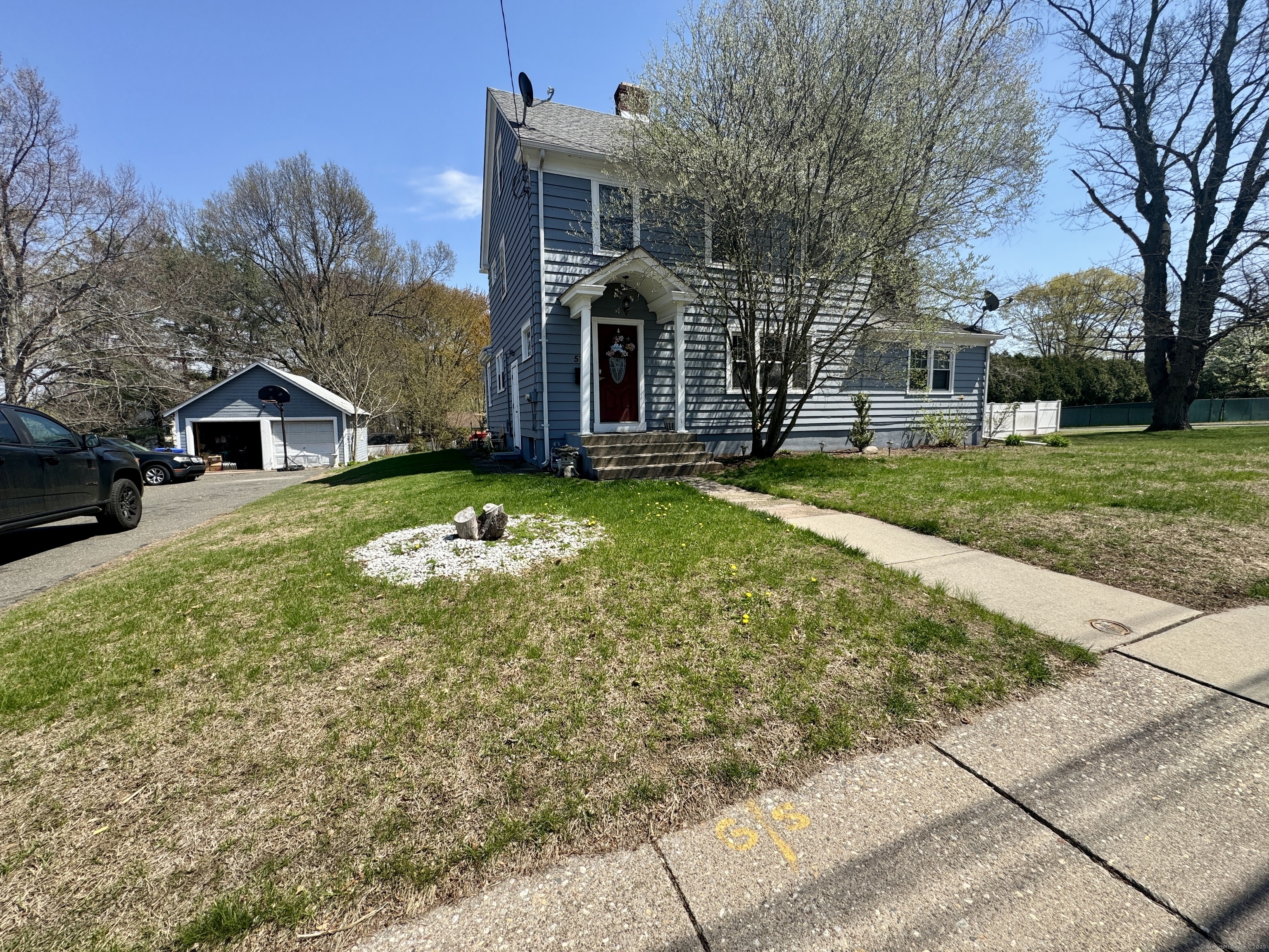 572 Forbes Street, East Hartford, Connecticut image 2