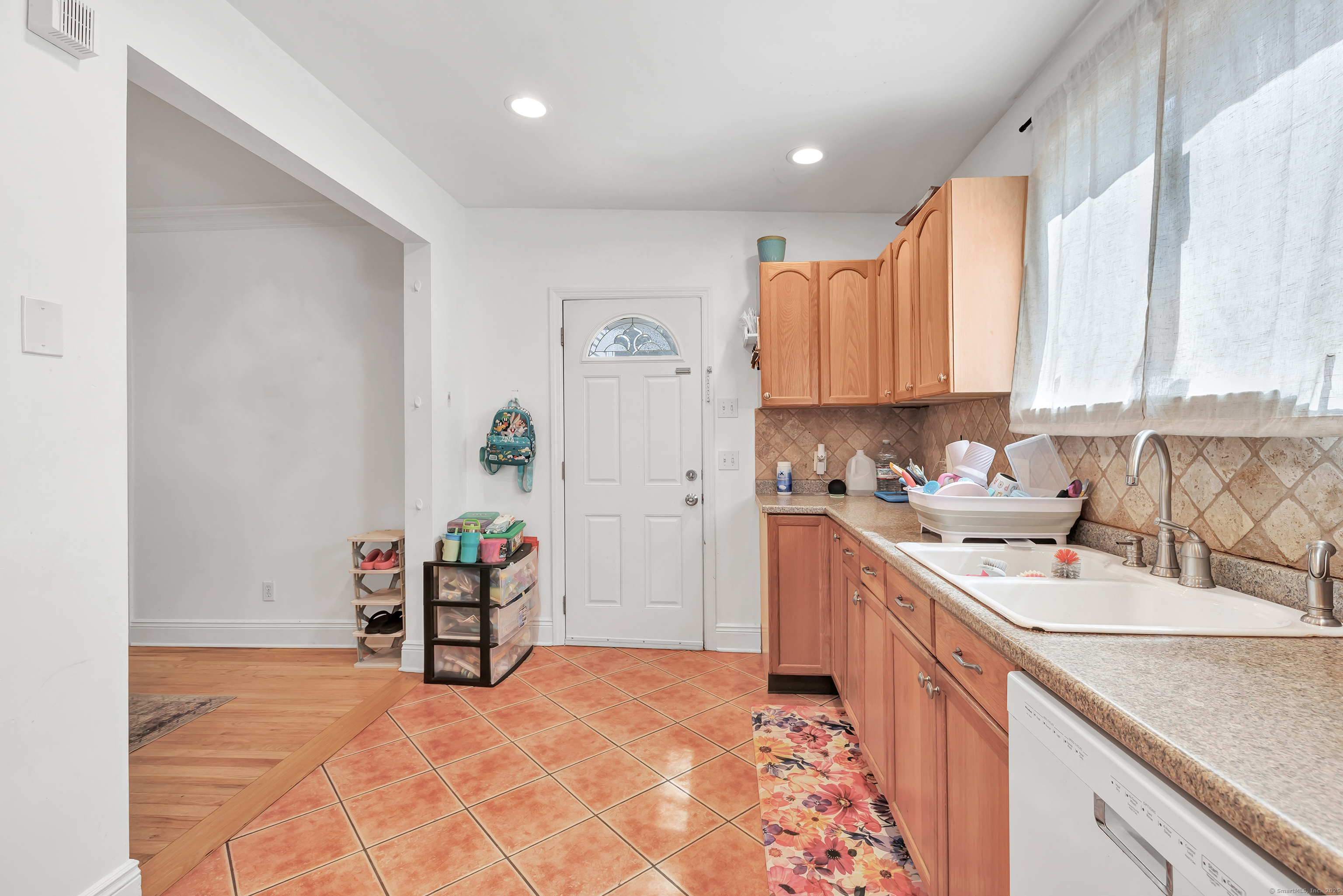 192 Scofield Avenue