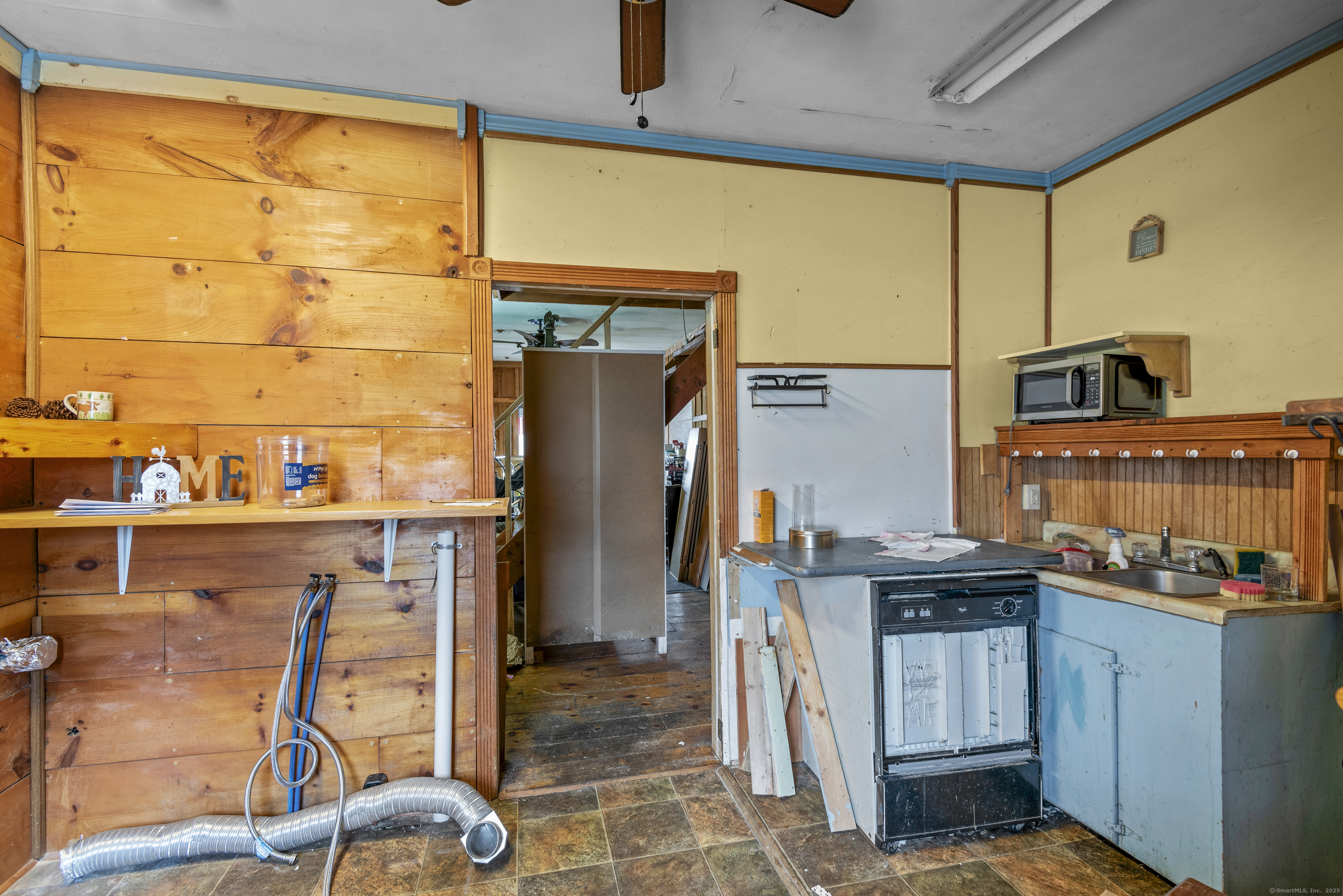 141 Poquonnock Road, Groton, Connecticut image 9