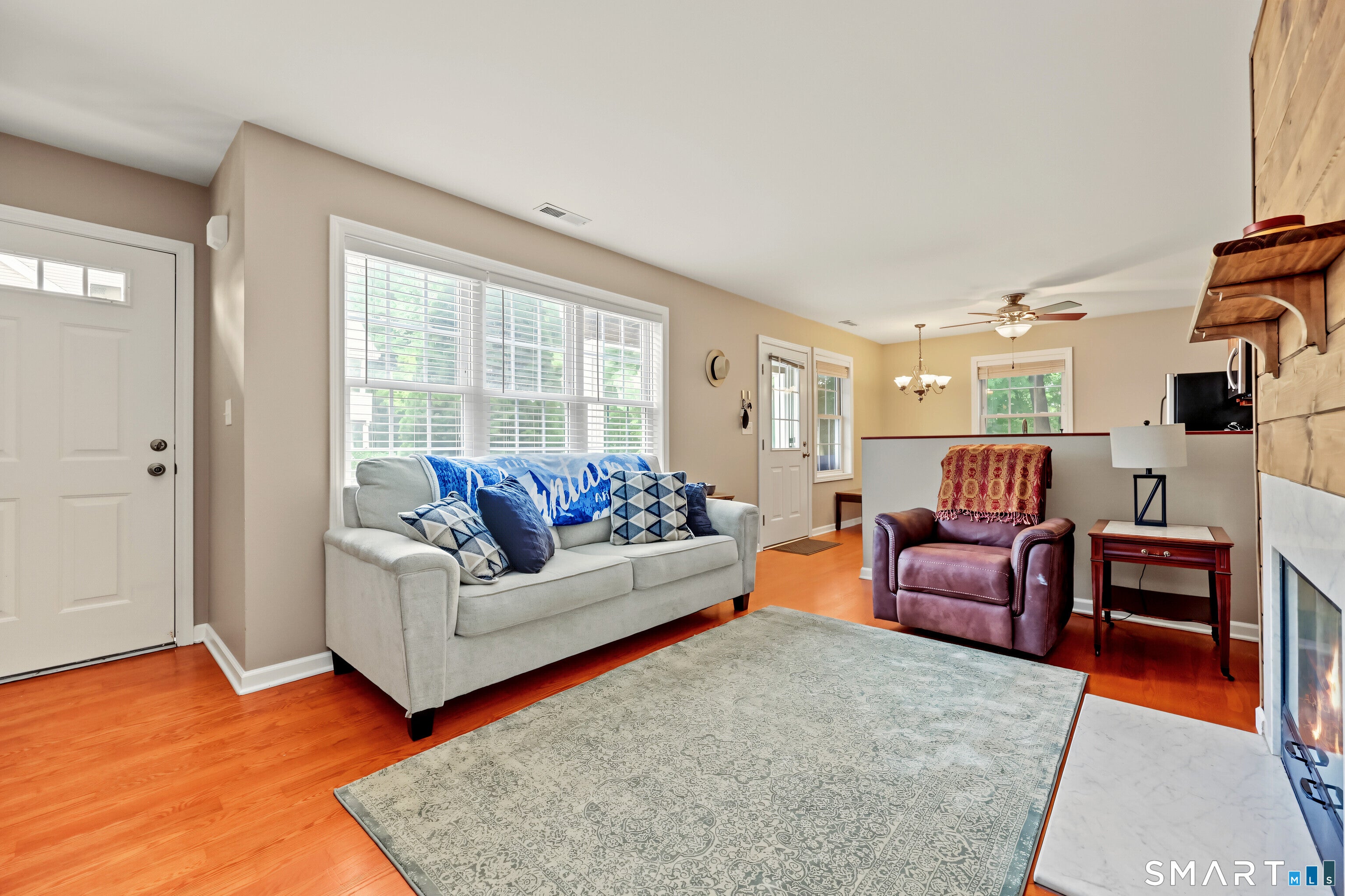 661 West Avenue C15