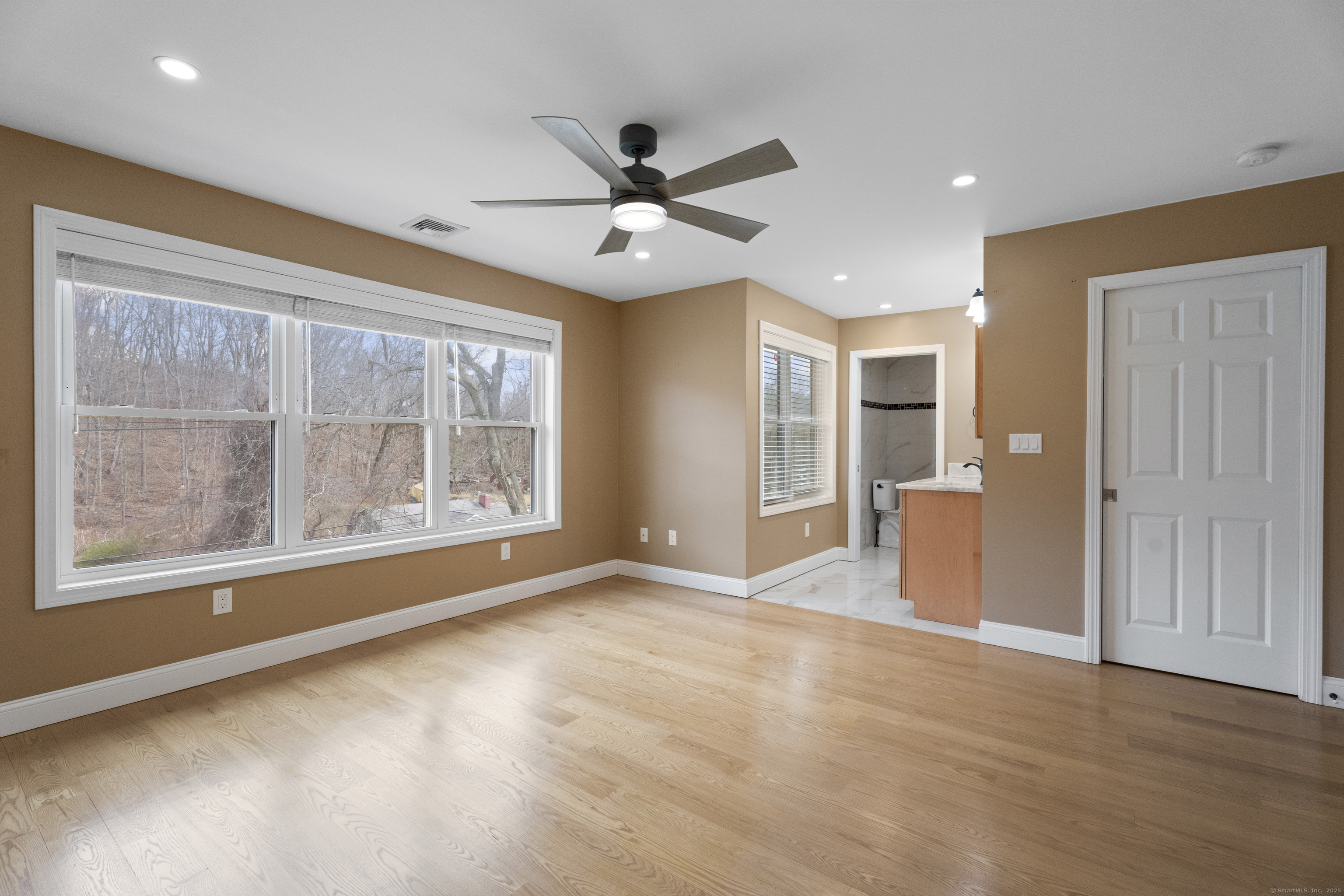 300 Laurel Street, East Haven, Connecticut image 19
