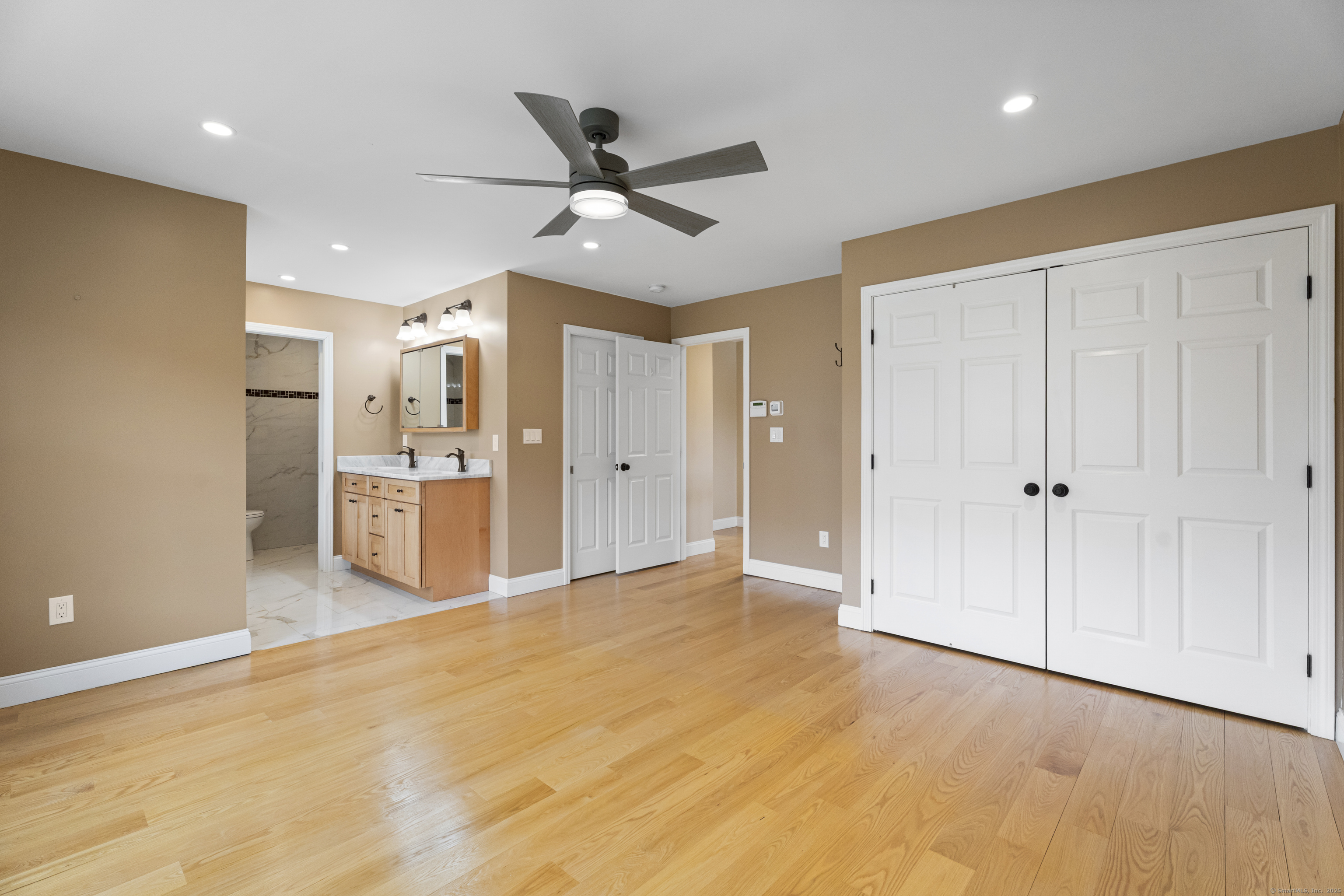300 Laurel Street, East Haven, Connecticut image 20