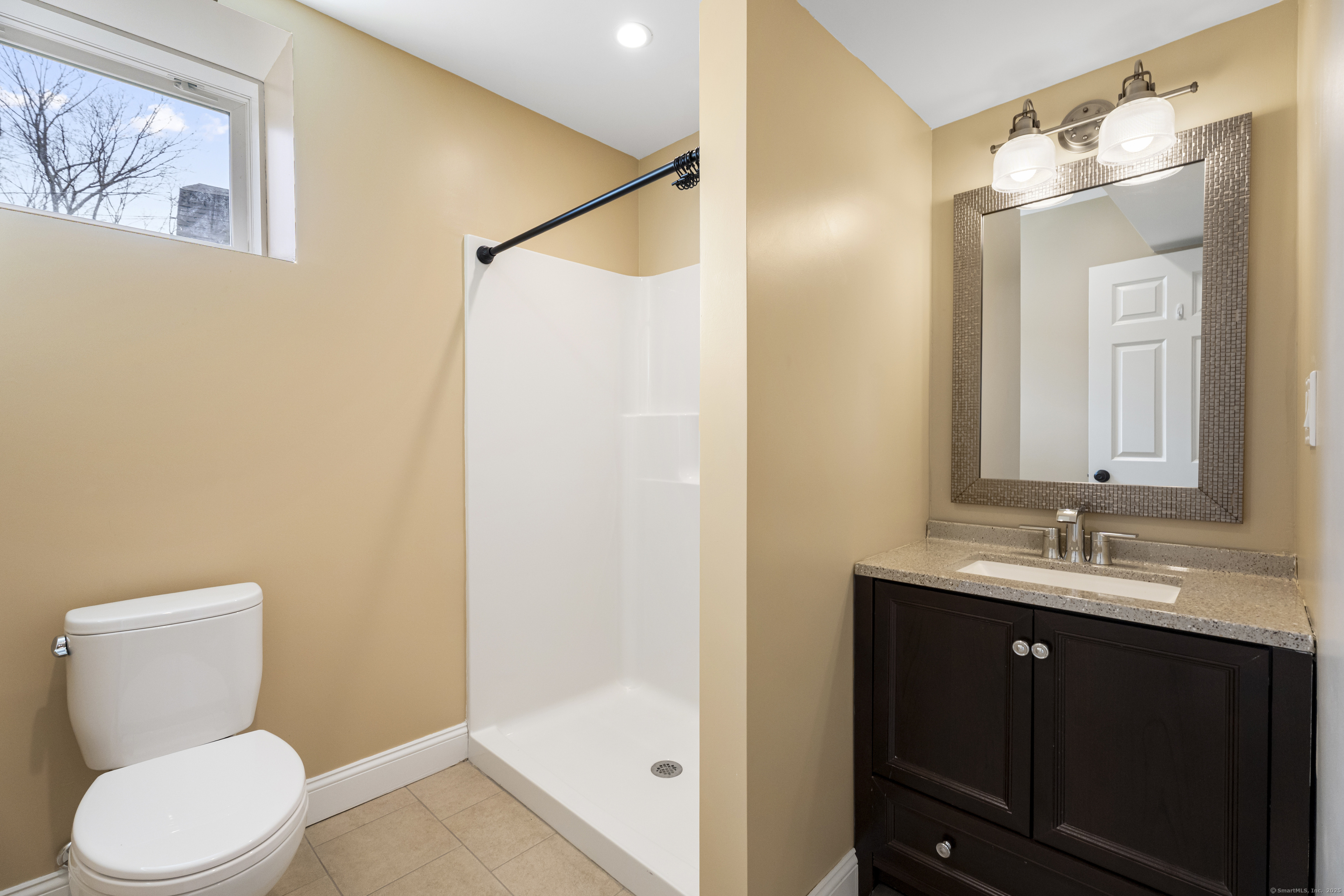 300 Laurel Street, East Haven, Connecticut image 37