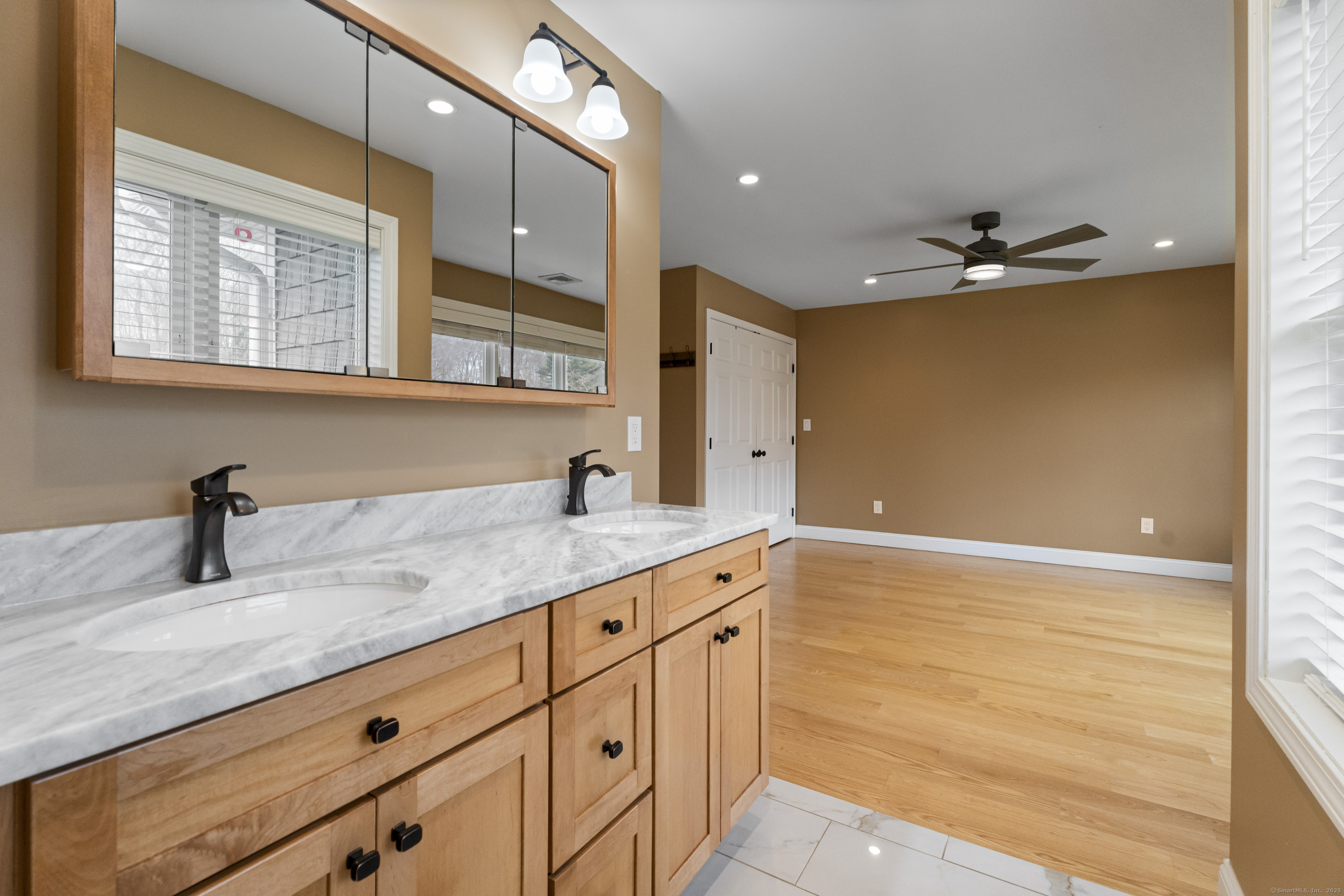 300 Laurel Street, East Haven, Connecticut image 21