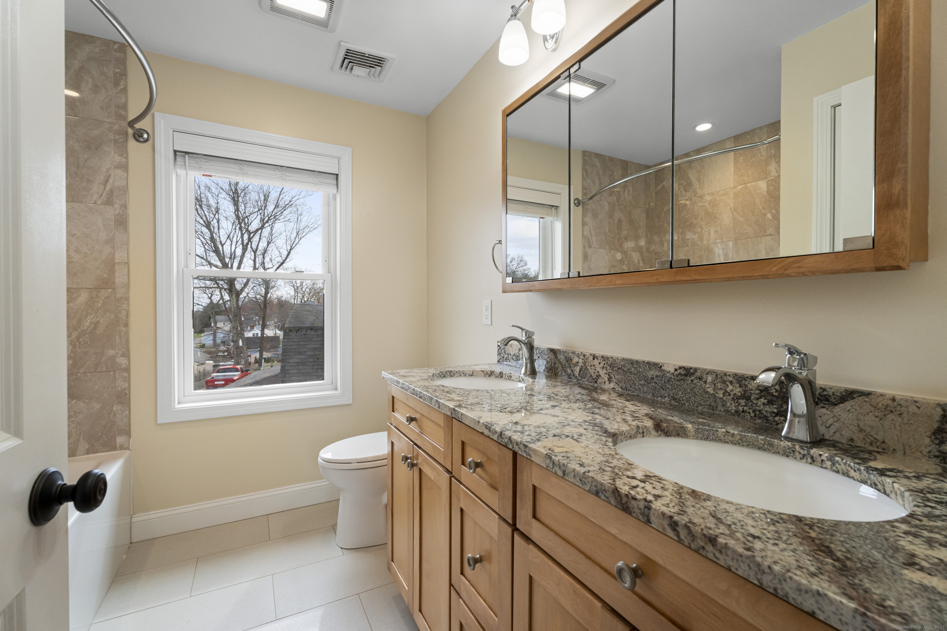 300 Laurel Street, East Haven, Connecticut image 28