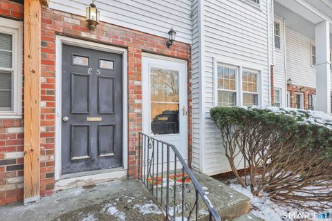 Tiny photo for E6 Bradley Circle #6, Enfield, CT 06082 (MLS # 24144822)