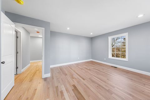 Tiny photo for 805 Maple Hill Road, Naugatuck, CT 06770 (MLS # 24142294)