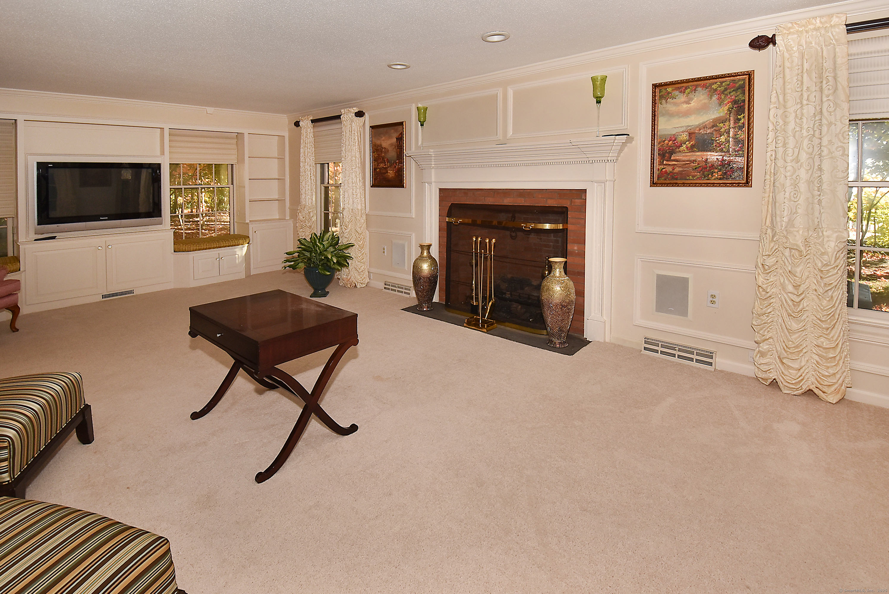 266 Farmington Avenue